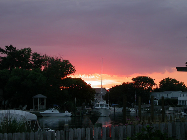 372224109_YcpBQ-M.jpg