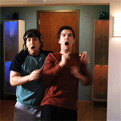 tumblr_lz3pjl6Gvj1qc479po3_250.gif