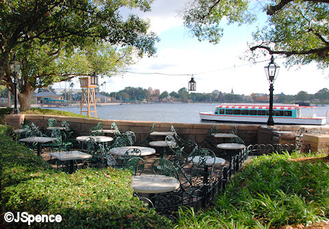 Bench%20-%20Epcot%20UK%202.jpg