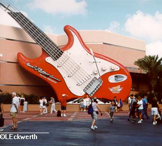 m_rnrcguitar.jpg