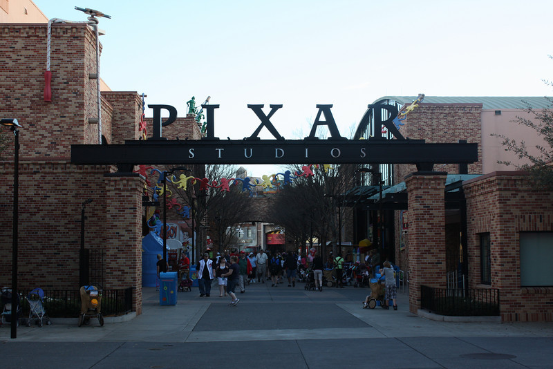 1213271177_qAJ8f-L.jpg