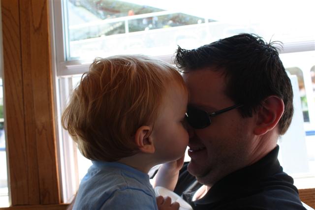 547207160_8Rbx8-L-2.jpg