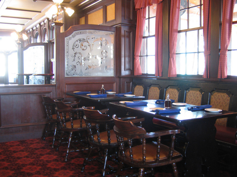 WDW%20127-L.jpg