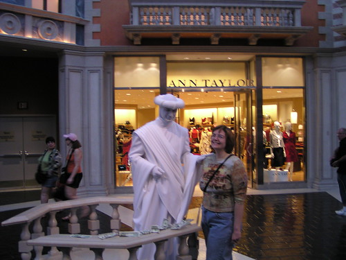 2353082693_a066c209e8.jpg