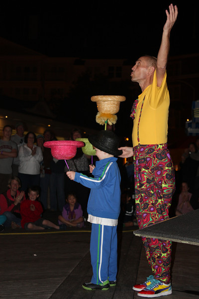 1212102945_WhfqA-L.jpg