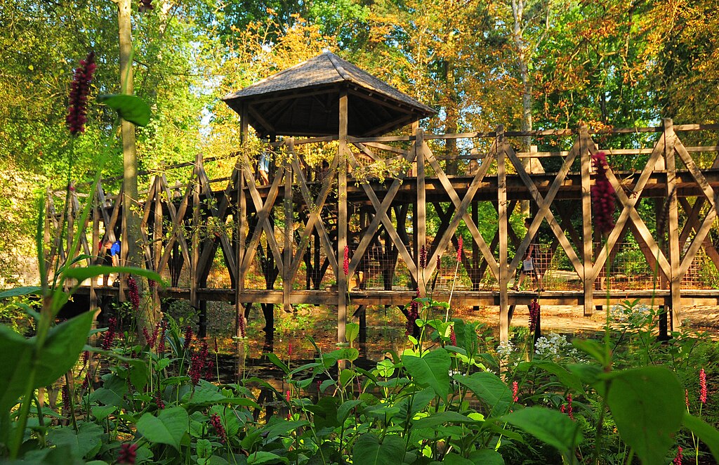 1024px-Clos_luce_10.jpg