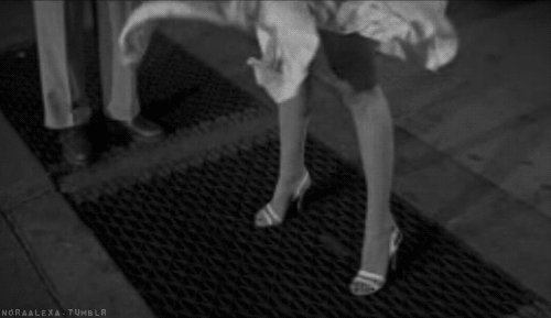 tumblr_lkksolvqi11qd0leeo1_500.gif
