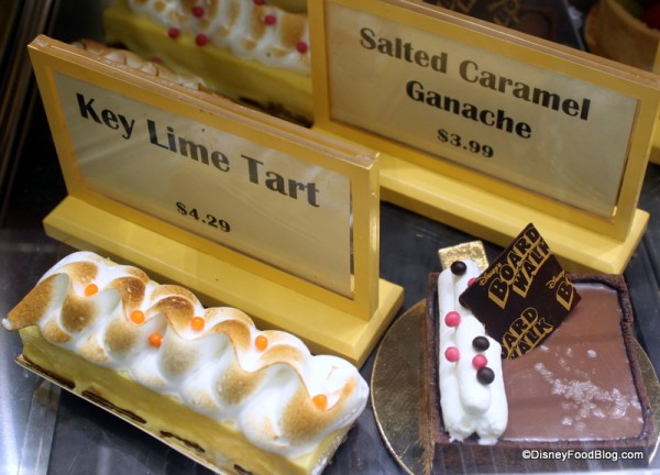 dessert-case-6-600x432.jpg
