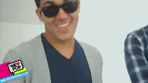 tumblr_lrh9di2YVe1qe180do1_500.gif