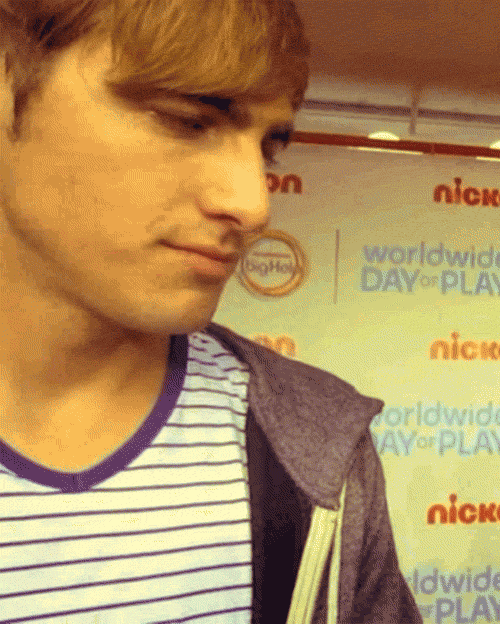 tumblr_lsarde2C7h1qgu9kjo1_500.gif