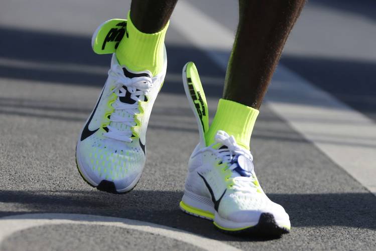 BN-KM734_NIKE_2_P_20150927122309.jpg