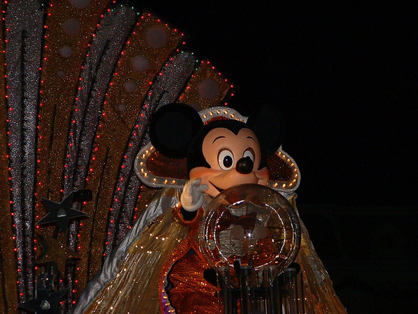 252140645_qvMTj-M.jpg