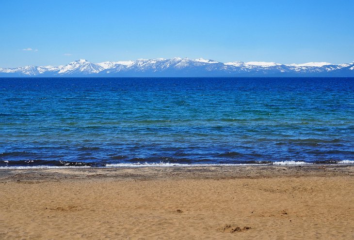 california-lake-tahoe-top-beaches-kings-beach.jpg