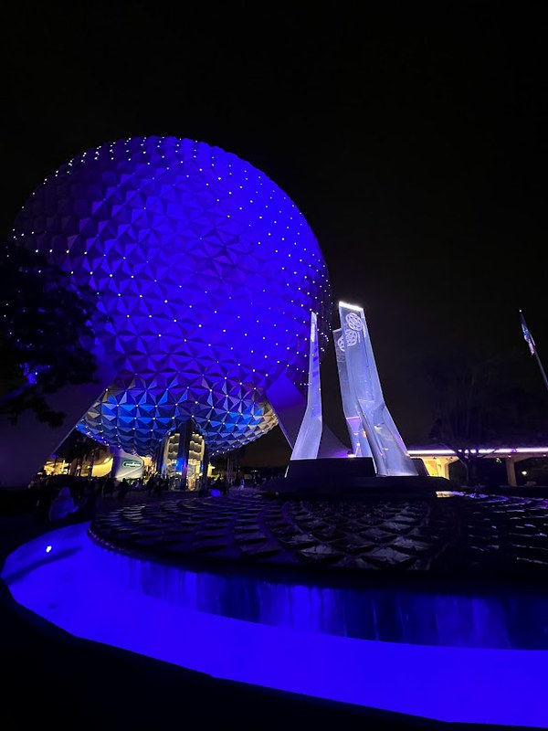 52582978891_a214e086bd_c.jpg
