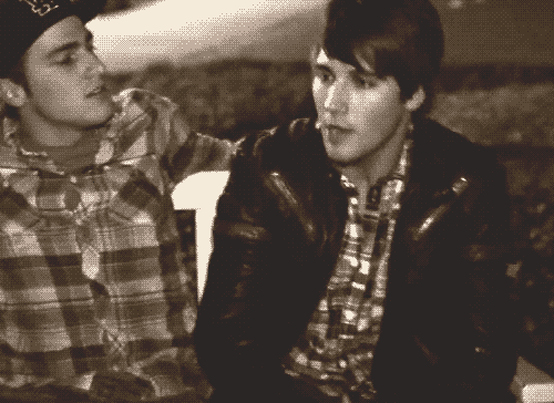 tumblr_lvg39g9W1R1qzkm2wo1_500.gif