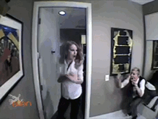 giphy.gif