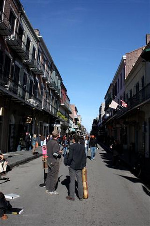 759760822_ceJpf-M.jpg