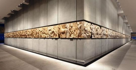 Acropolis-Museum-Parthenon-Hall.jpg
