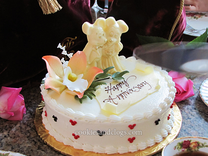 wdw_cake1.jpg