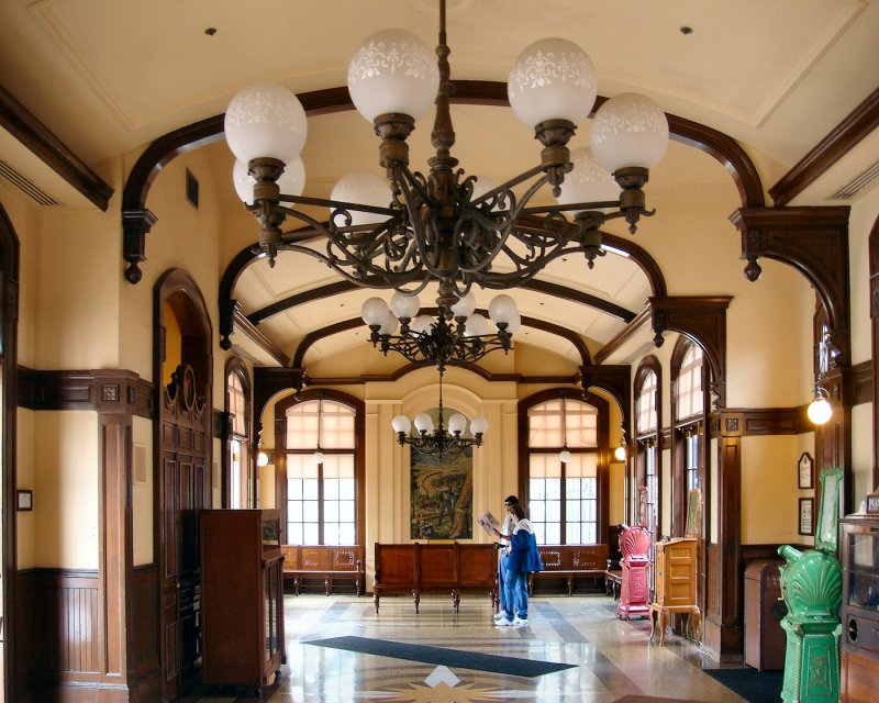 92513180.jpg