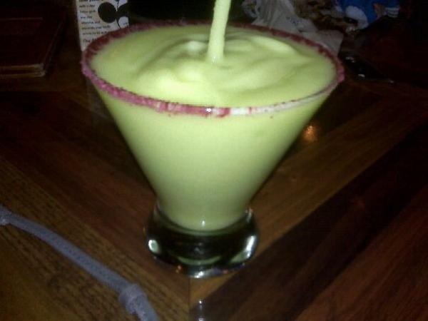 avocado-margarita-la-cava.jpg