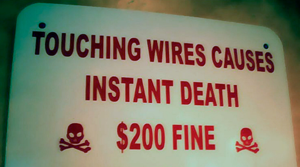 Funny-Signs-Wires.jpg