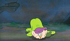 tumblr_n4pwj0tTkJ1sj7kjno2_250.gif