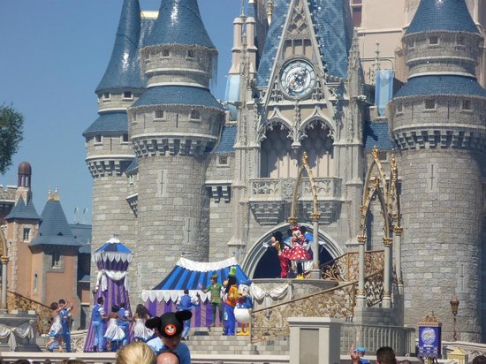 magic-kingdom.jpg