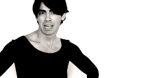tumblr_l90nqgMQPI1qavg9x.gif