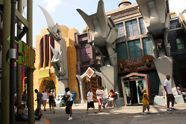 603897570_X2MSq-M.jpg