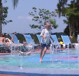 pool1g.jpg