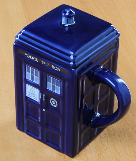 tardis-mug-with-lid.jpg