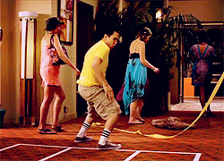 tumblr_lu5frrv3gg1qd5cyto3_250.gif