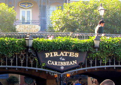Disneyland+California+Pirates+of+Caribbean+11-24-2008+11-01-31+AM+1214x856.JPG