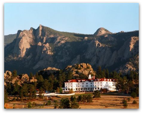 The-Stanley-Hotel-in-the-Rocky-Mountains.jpg
