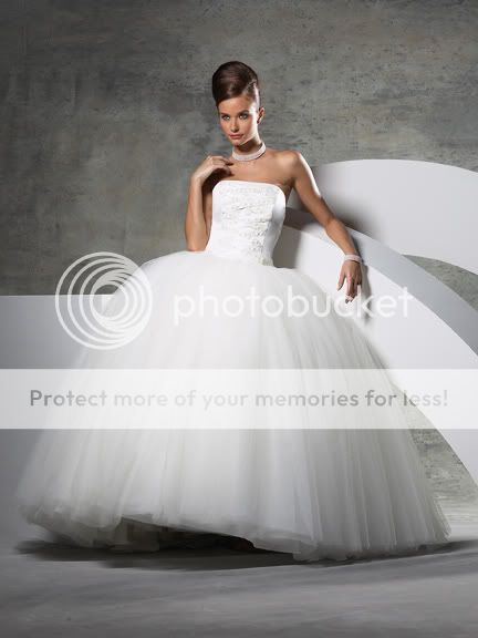 Ball-Gown-Wedding-Dresses.jpg