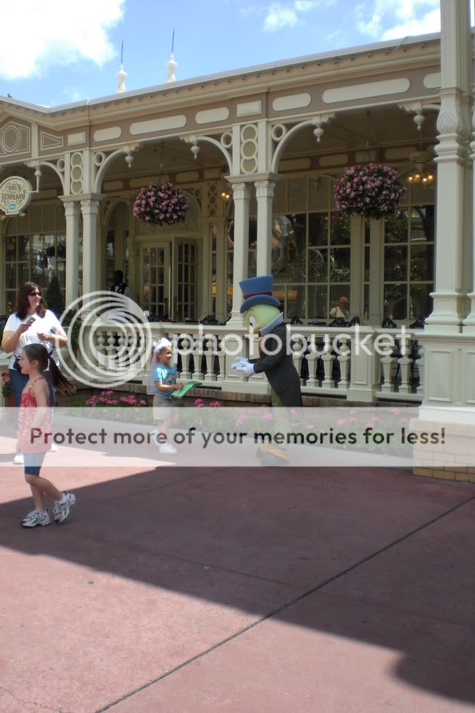 WDWApril2008120.jpg