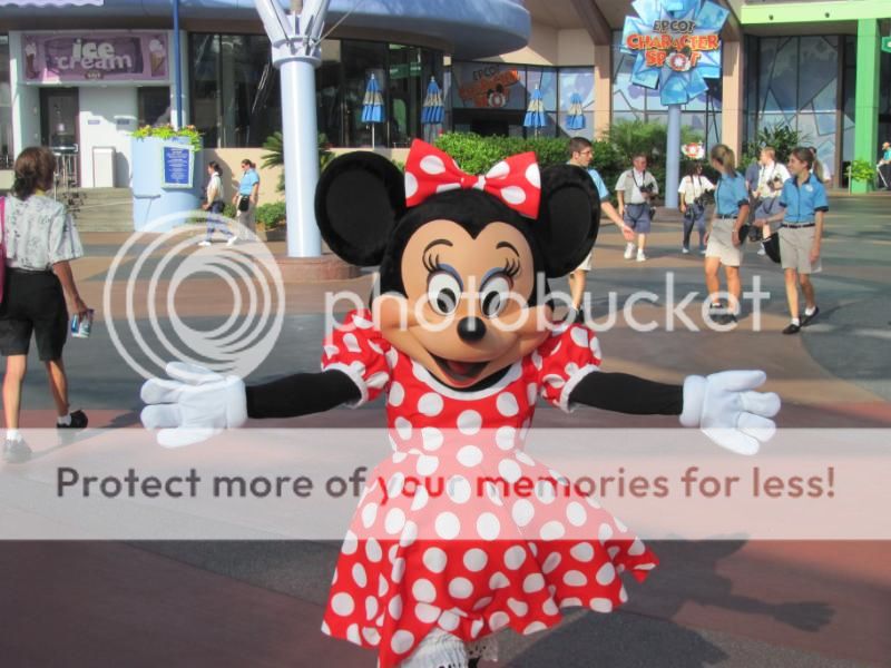 DisneySummer20112ndset498.jpg