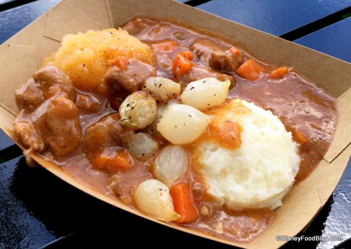 Traditional-Scottish-Lamb-Stew-with-Neeps-and-Tatties_Scotland-700x497.jpg