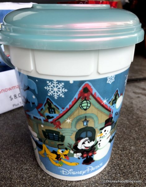 christmas-holiday-2018-refillable-popcorn-bucket-1-471x600.jpg