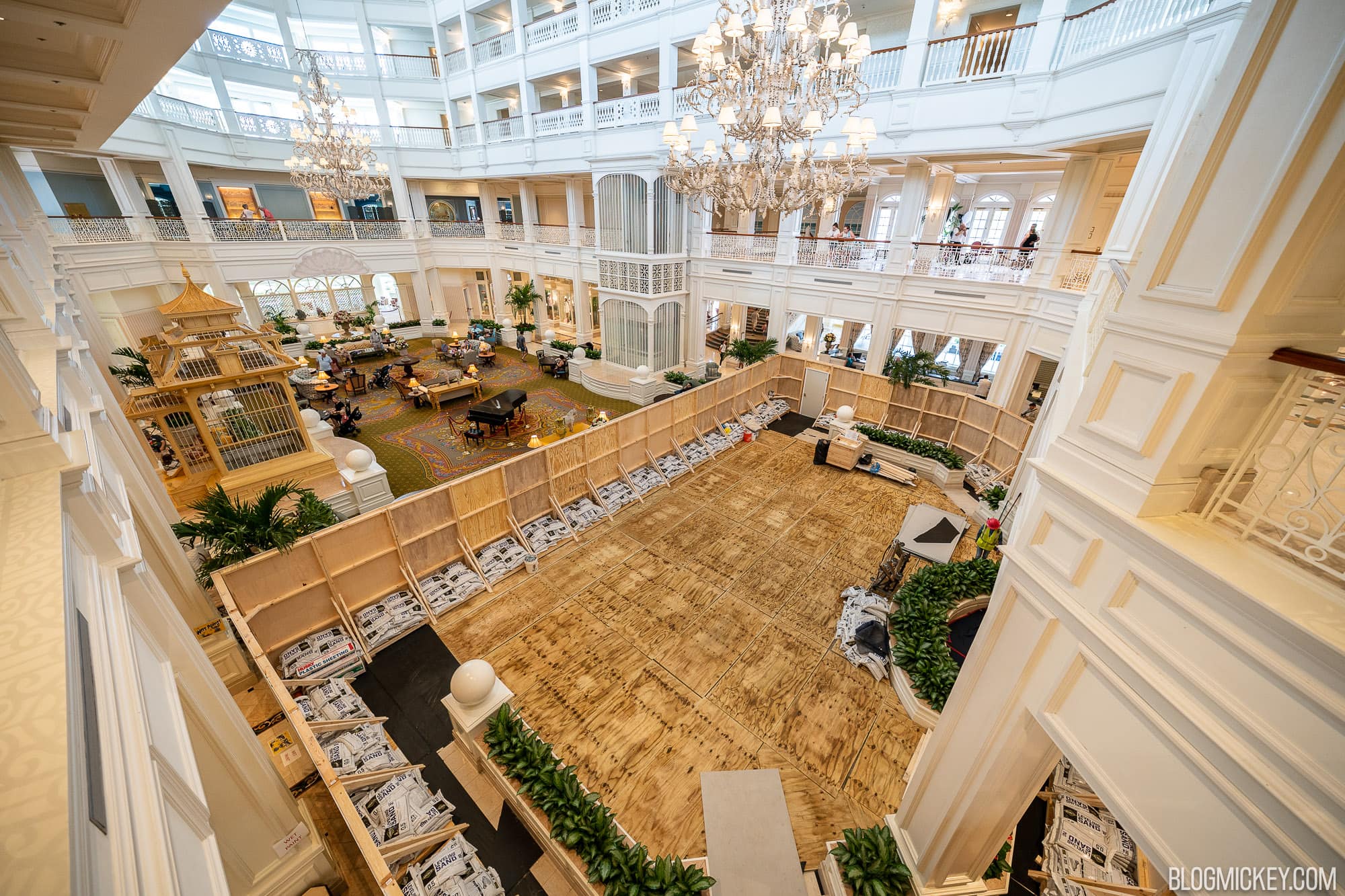 grand-floridian-resort-lobby-refurbishment-06122023-6.jpg