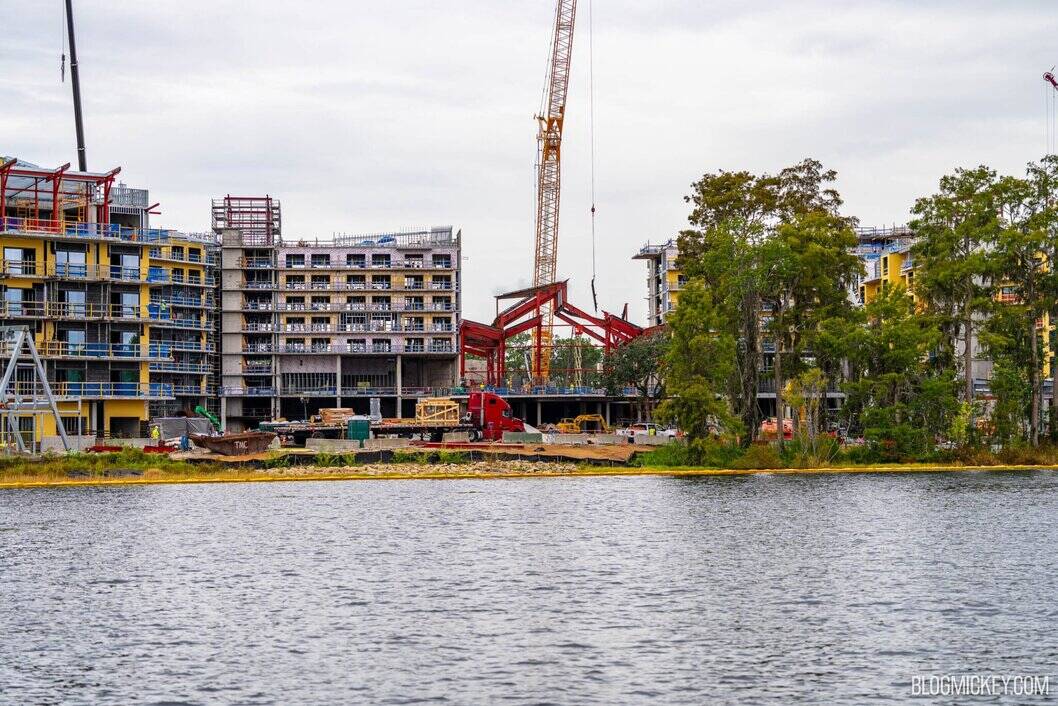 lakeshore-lodge-construction-watercraft-09092025-22-2048x1366.jpg