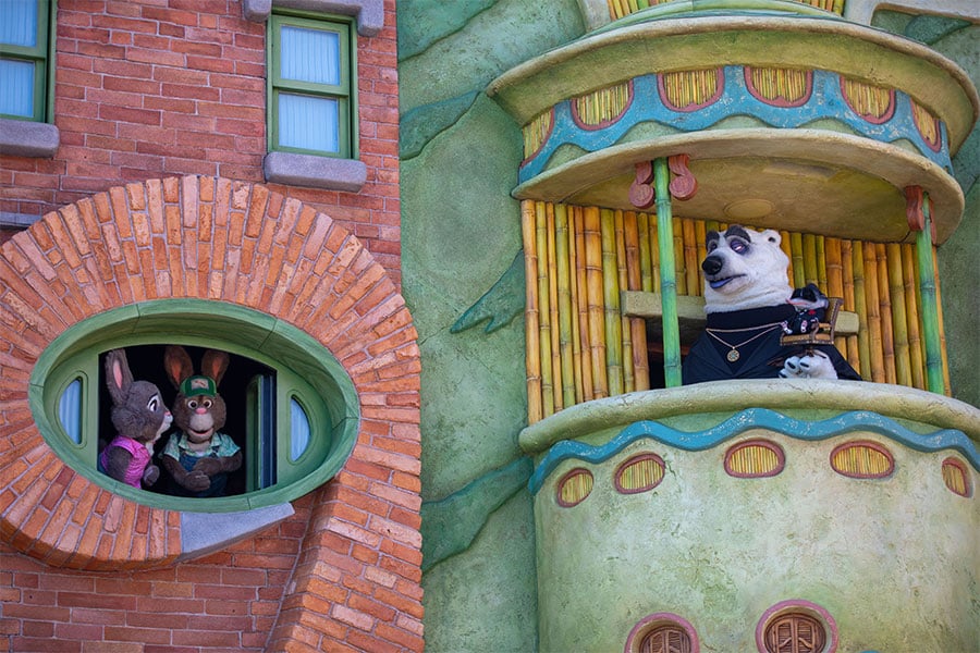 The Hopps family next to Koslov the polar bear and Mr. Big in “Disney Zootopia Comes Alive” in Zootopia, now open at Shanghai Disney Resort The Hopps family next to Koslov the polar bear and Mr. Big in “Disney Zootopia Comes Alive” in Zootopia, now open at Shanghai Disney Resort