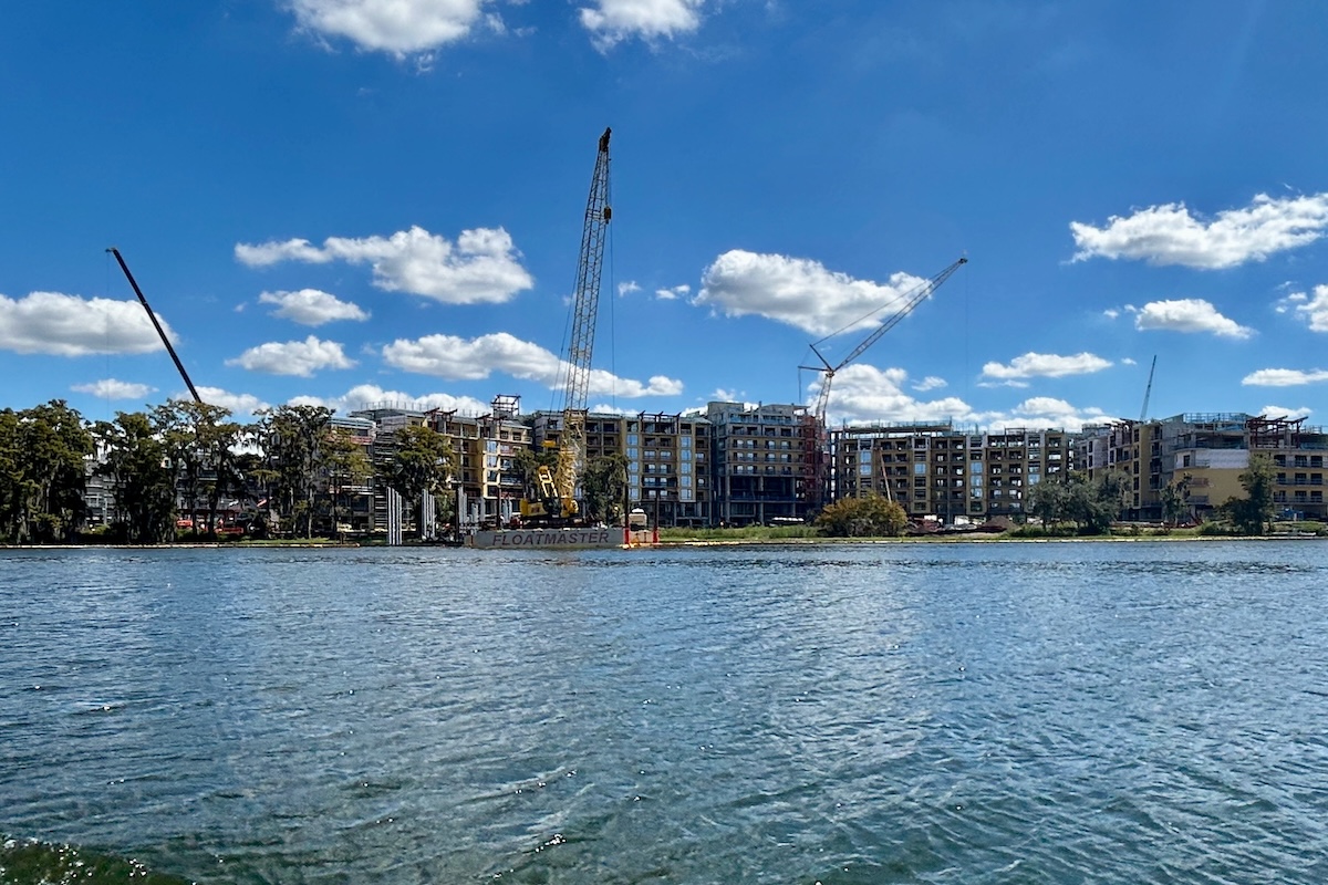 Disney Lakeshore Lodge Construction 20251020b Disney Lakeshore Lodge Construction 20251020b