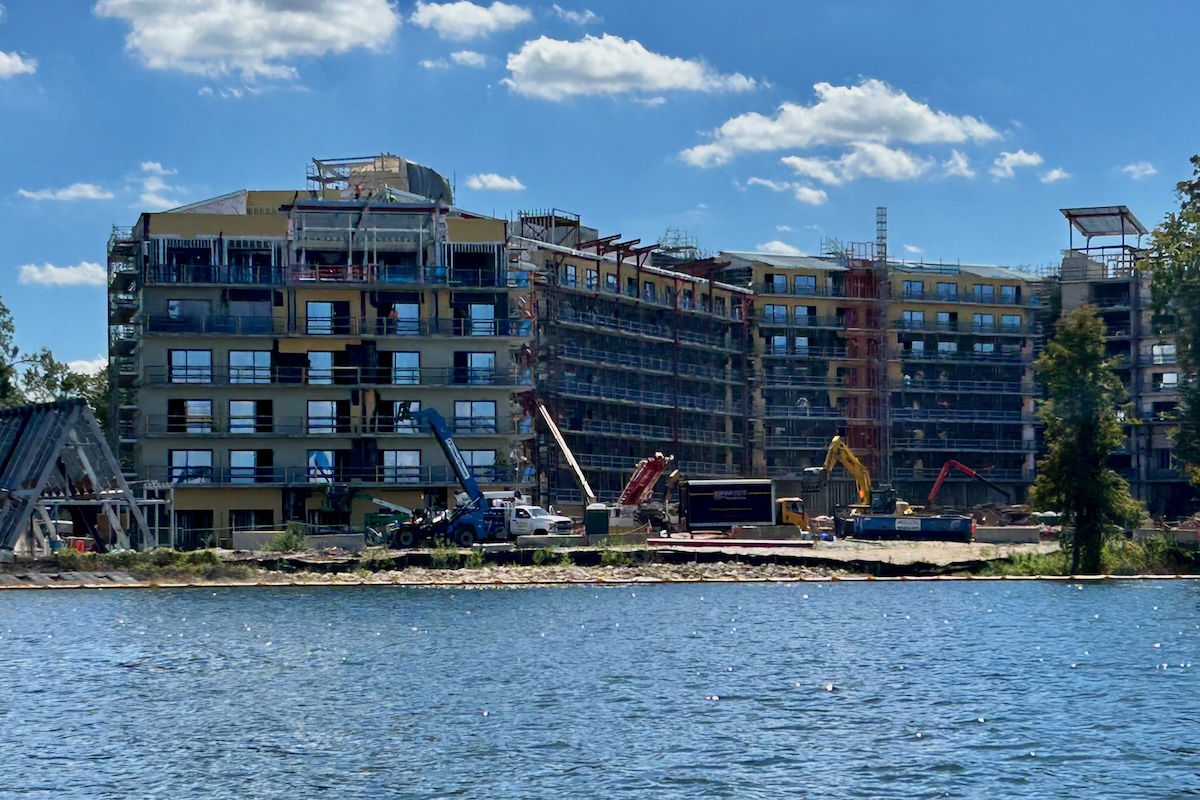 Disney Lakeshore Lodge Construction 20251020d Disney Lakeshore Lodge Construction 20251020d