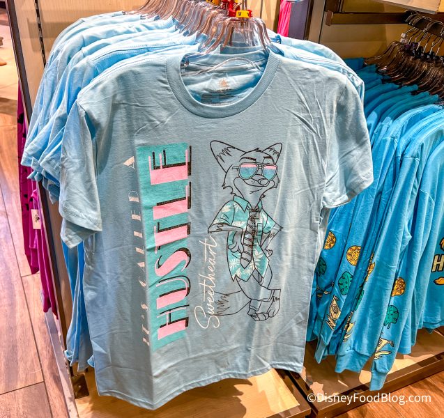 2022-dlr-downtown-disney-acron-gifts-and-goods-store-disney-world-of-disney-store-zootopia-nick-wilde-shirt-637x600.jpg